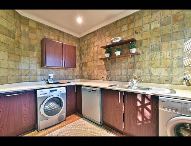 4 BEDROOM HOUSE FOR SALE IN MEYERSDAL